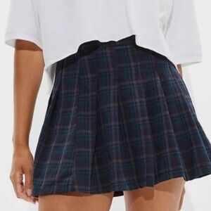 American Eagle Outfitters Dark Plaid Pleated Skater Skirt